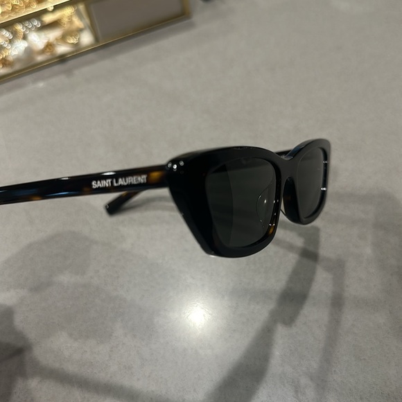 Saint Laurent Cat-eye Sunglasses - Picture 3 of 4